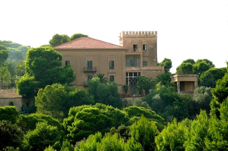 Villa Lumia